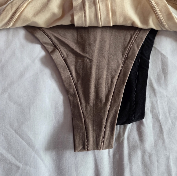 Essentials Rene Rofe Multi-Color Thong Set Size XL New - Picture 10 of 12